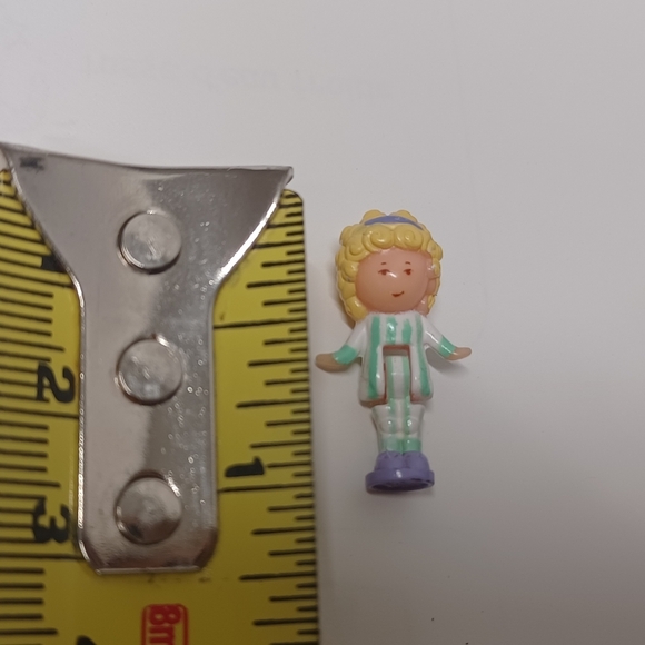Vintage 1991 Polly In Her Bedroom  Replacement Figure - Picture 2 of 5